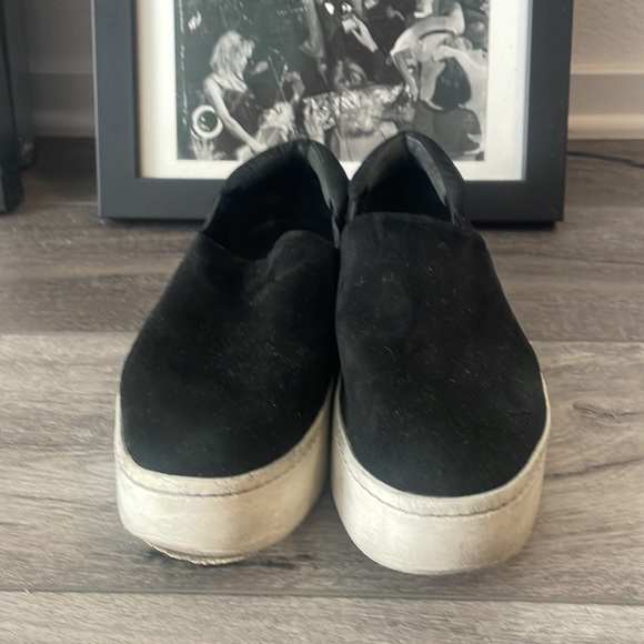 Warren Slip-On Platform Sneaker - Picture 5 of 5